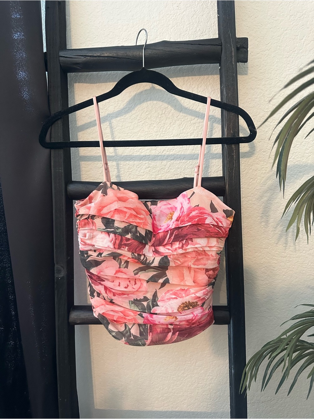 Express Pink Floral Ruched Spaghetti-Strap Crop Top